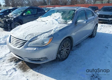 2013 Chrysler 200 Limited из США, поврежденный, VIN 1C3CCBCGXDN574255